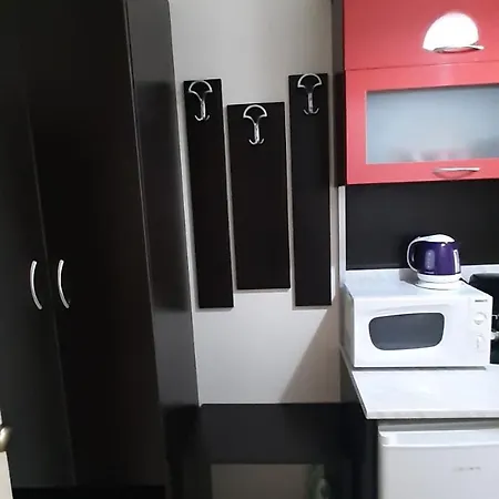 Iva 아파트 체르노모레츠